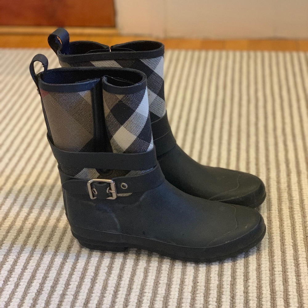 Burberry rain boots